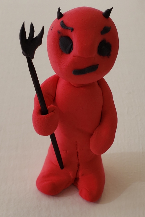 Gwen S. Devil